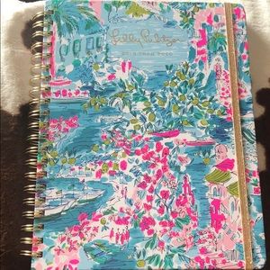 NWT Lilly Pulitzer jumbo 2019-2020 planner